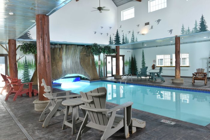 Stoney Creek Hotels - Johnston Pool Pictures & Reviews - Tripadvisor