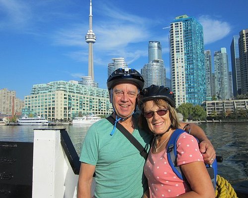 toronto local tour package
