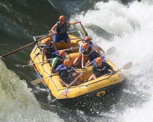 What to Wear for White Water Rafting - Packing List — Gemini Connect