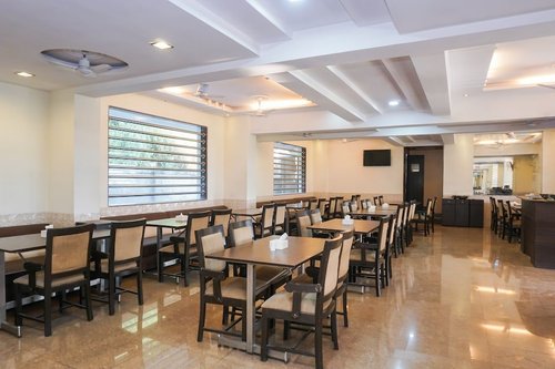 FLAGSHIP 77672 KHARADI - Prices & Specialty Hotel Reviews (Pune, India)