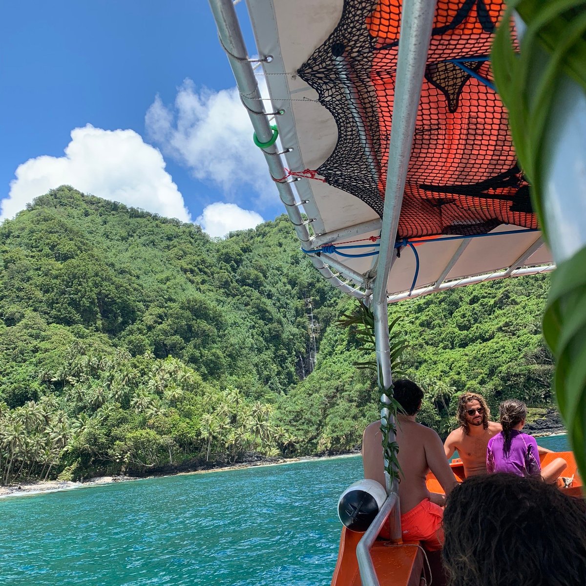 2023 Private Half Day Teahupoo Boat Tour