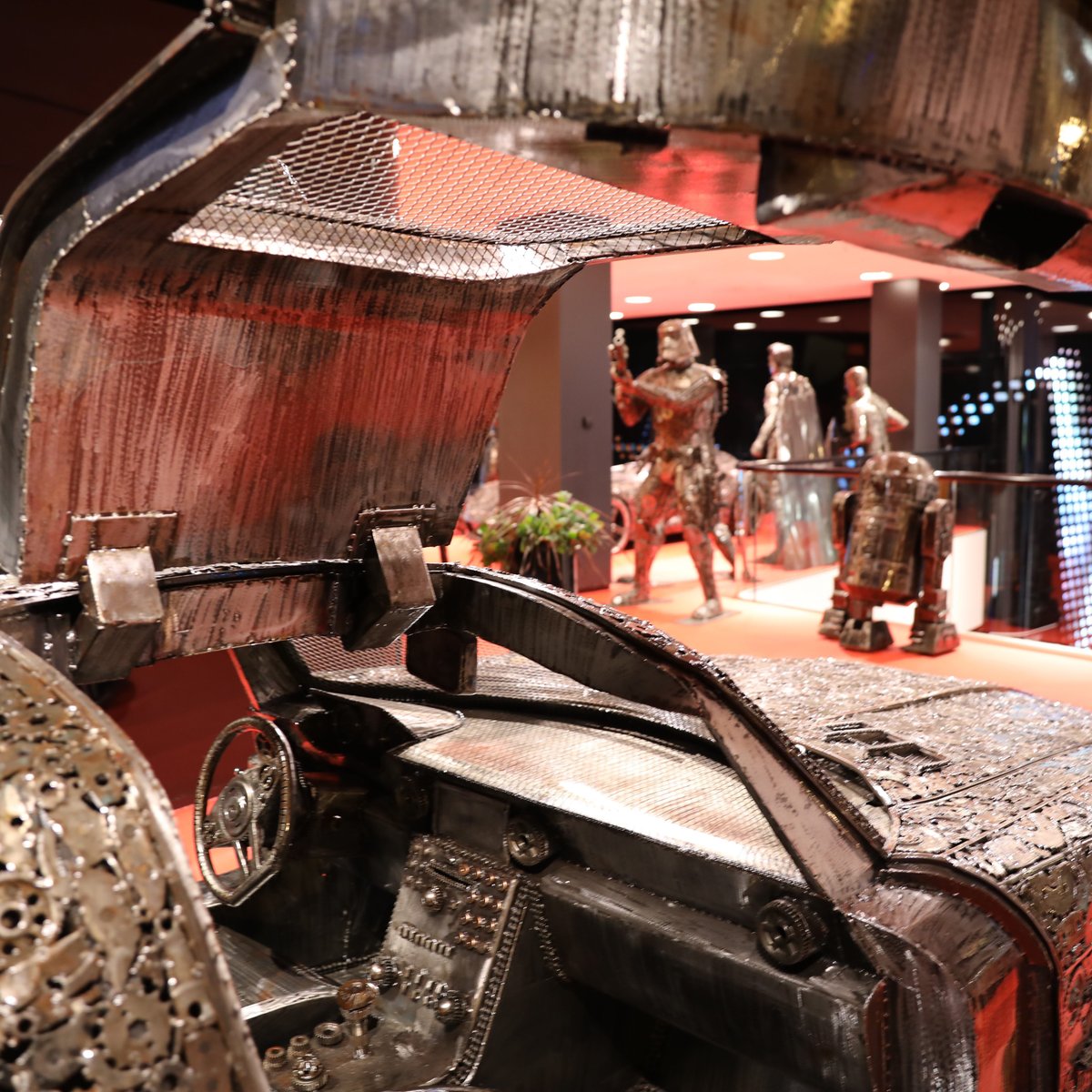 GALERIE DER STAHLFIGUREN BERLIN (2025) All You Need to Know BEFORE You