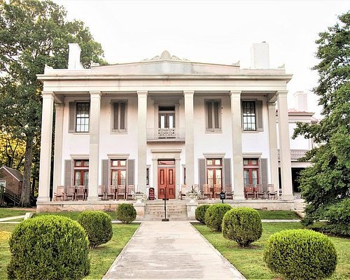 historic homes to tour in tennessee