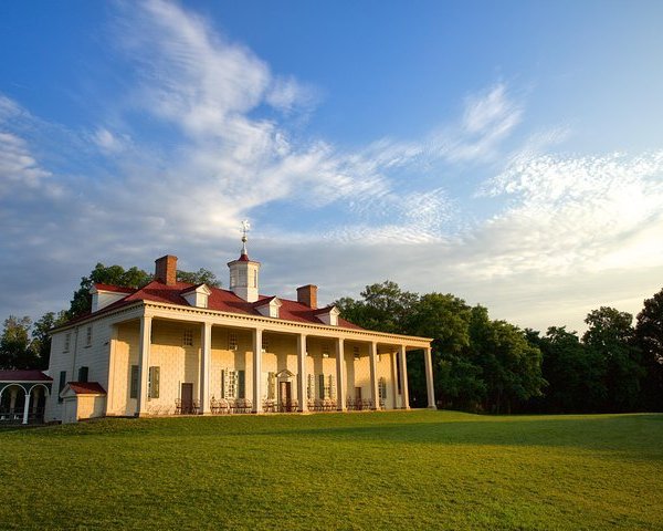 MOUNT DEFIANCE CIDERY & DISTILLERY (Middleburg) - All You Need to Know ...