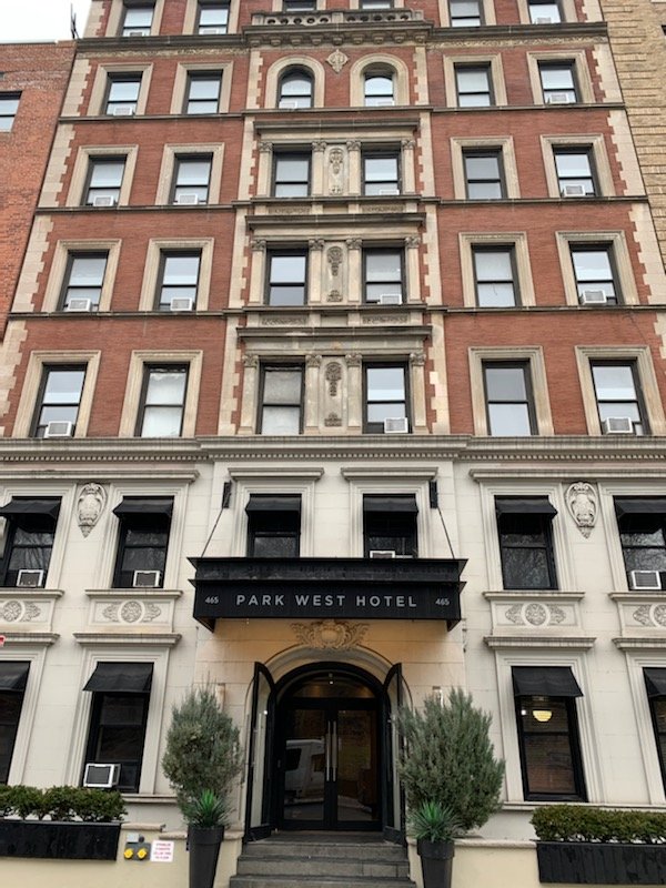 Hotel photo 5 of Astor on the Park.