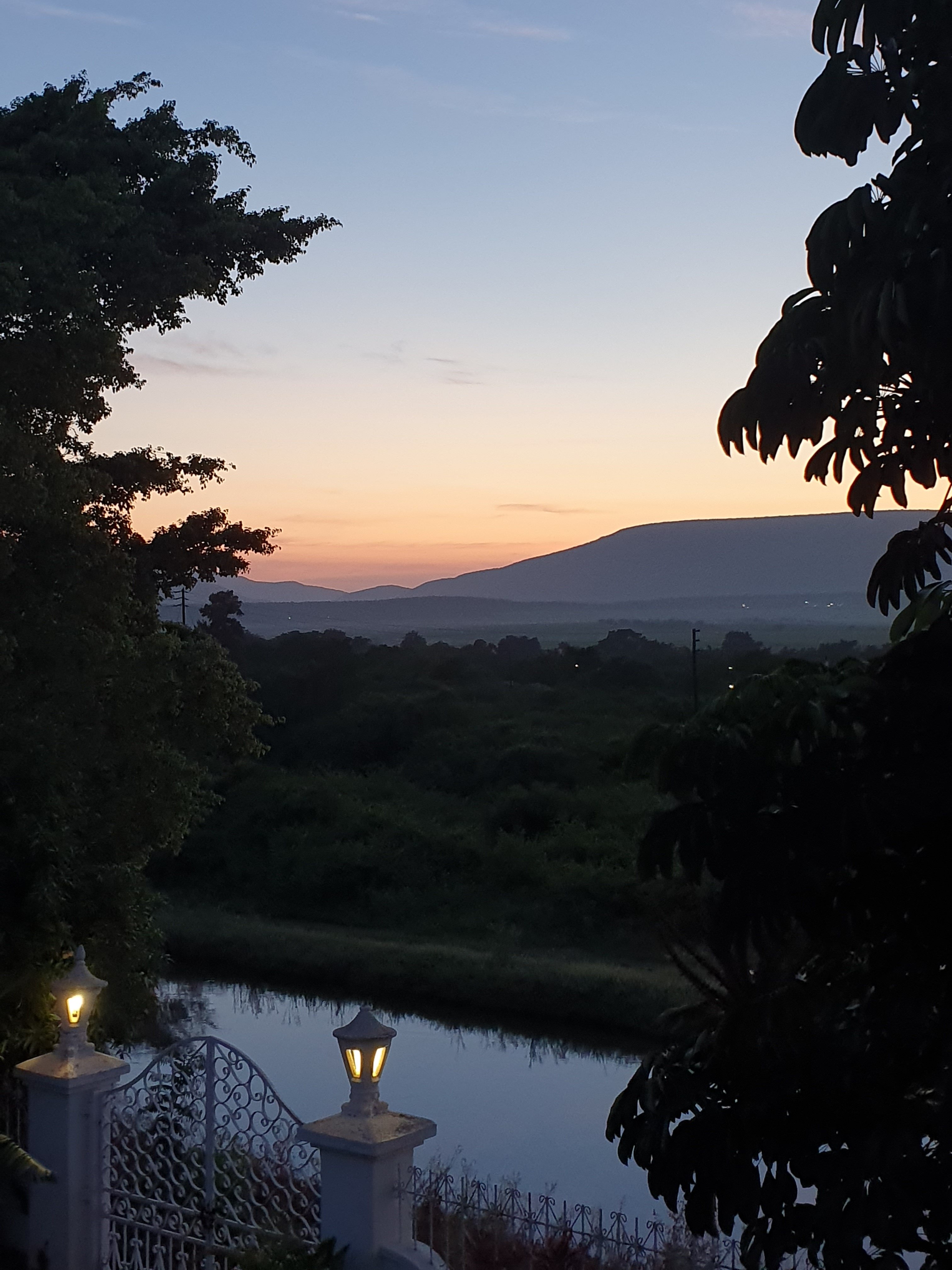 LEBOMBO VILLA (Big Bend, Suazilandia): Opiniones, Comparación De ...