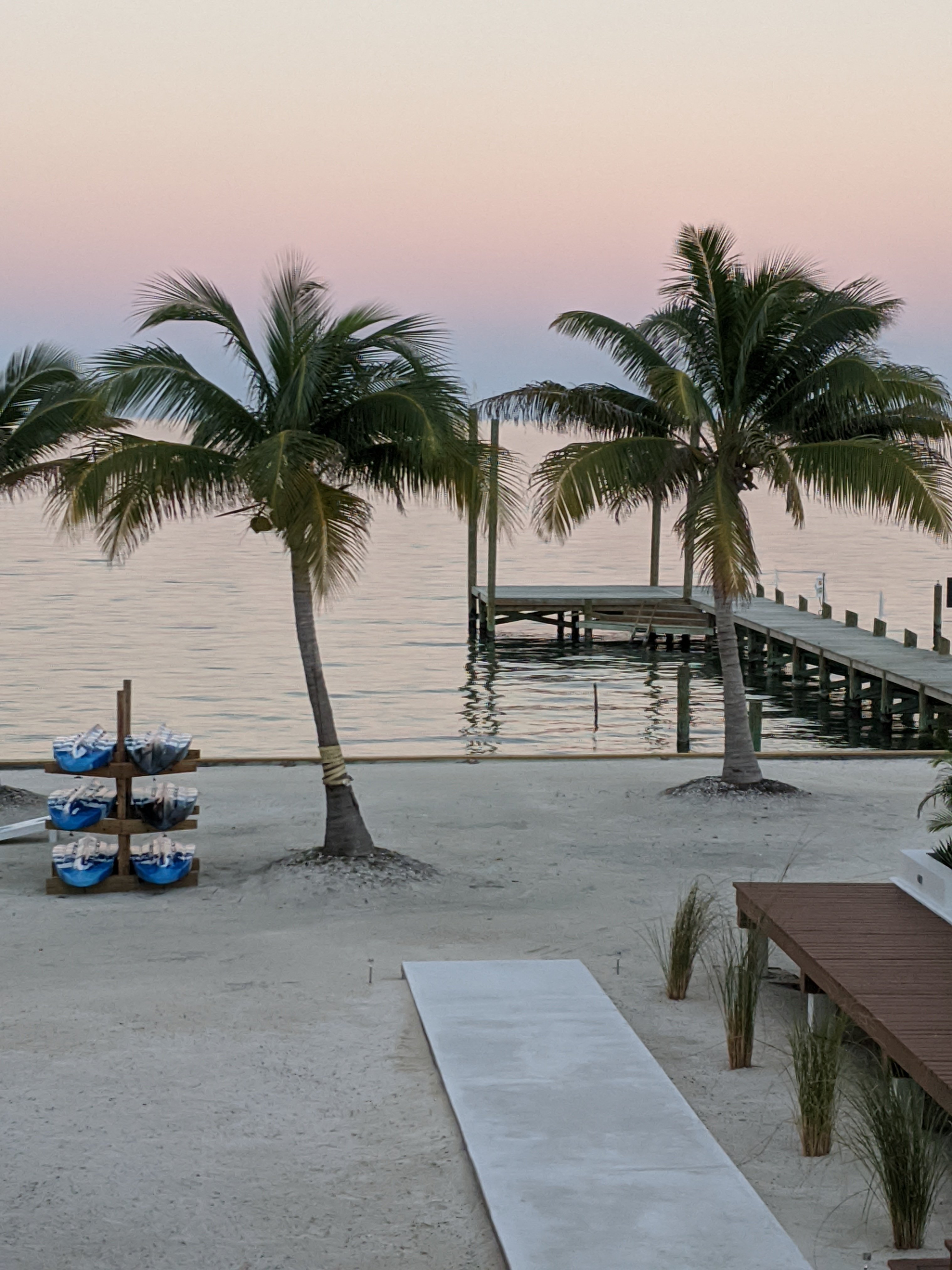 BLU ZEN - Updated 2023 Prices & Hotel Reviews (Caye Caulker, Belize)