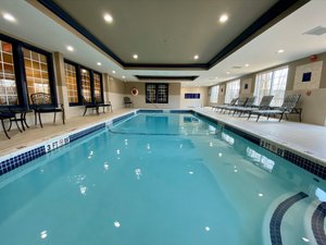 Pool & Beach