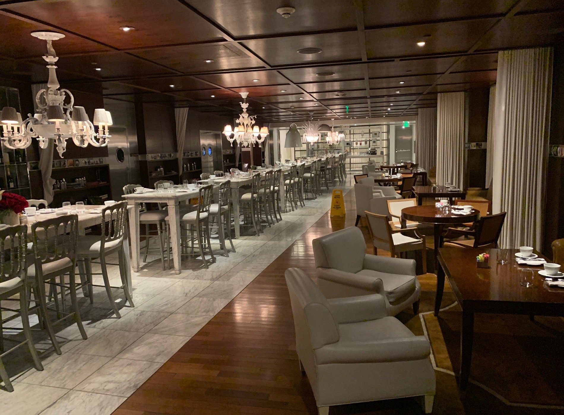 SLS Hotel, a Luxury Collection Hotel, Beverly Hills by null