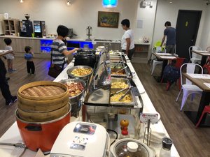 餐饮