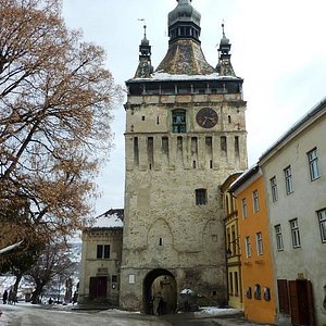 Picture of Cetatea Brasov Romanian Pronunciation: [braËˆÊƒov