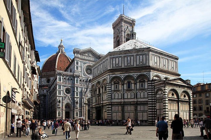 2023 Duomo Square Tour in Florence provided by Star Florence