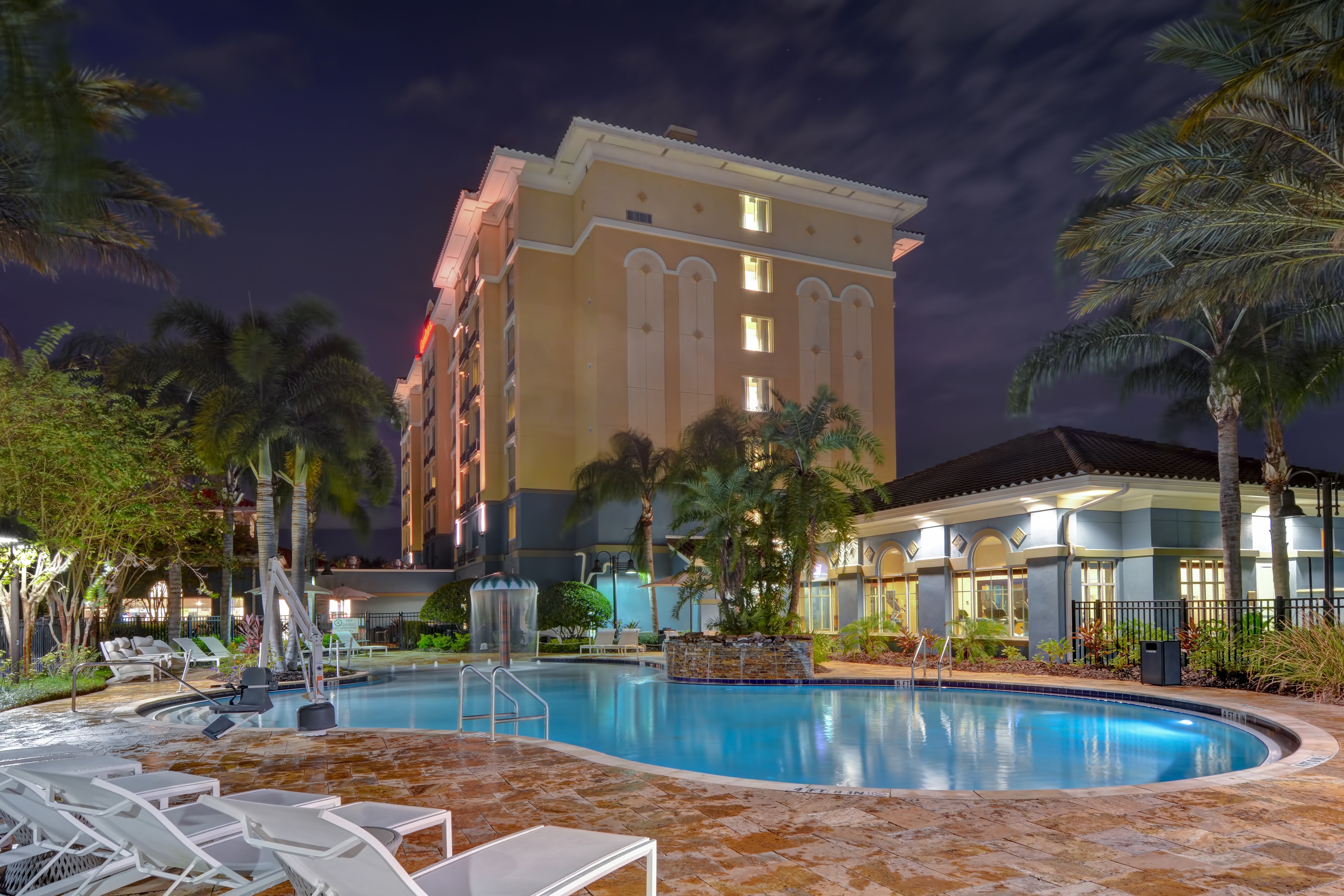 Hilton Garden Inn Lake Buena Vista Orlando   Pool Nighttime 