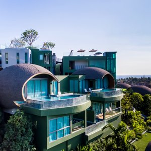 Crest Resort &amp; Pool Villas, hotel in Patong