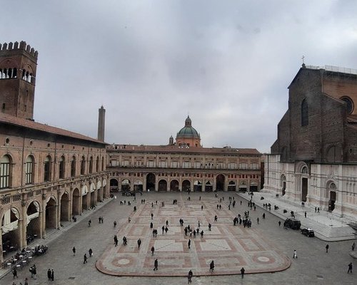 Ravenna by night - Tourist Guide Cinzia Tittarelli