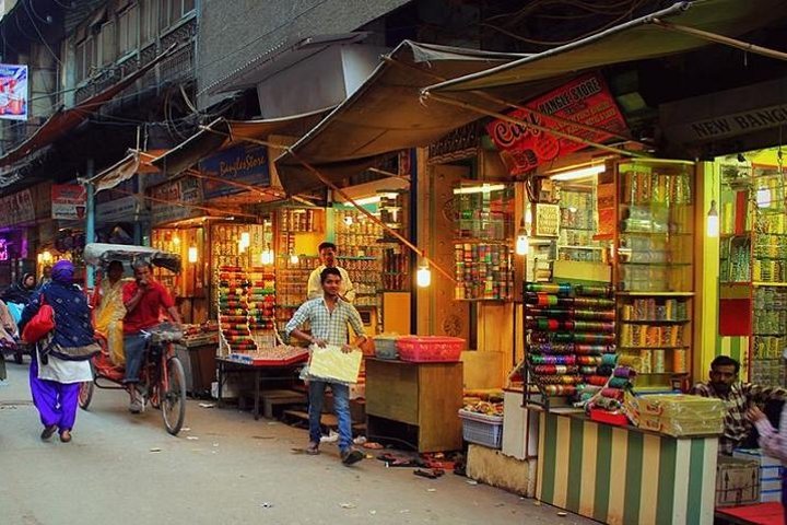 2024 Walking Tour And Rickshaw Ride Through The Bazaars Of Old Amritsar