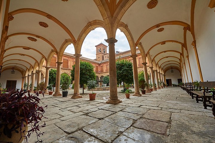 Tripadvisor | Visita Abadía del Sacromonte | Granada, España Tripadvisor | Visita Abadía del Sacromonte | Granada, España
