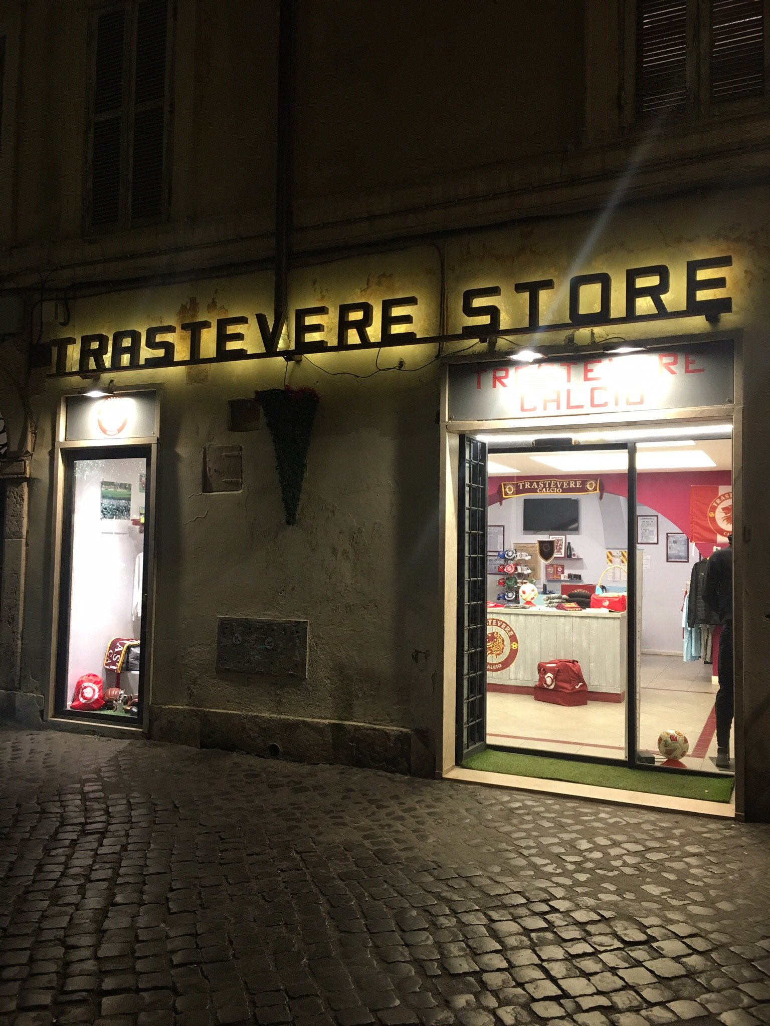 Calcio store deals