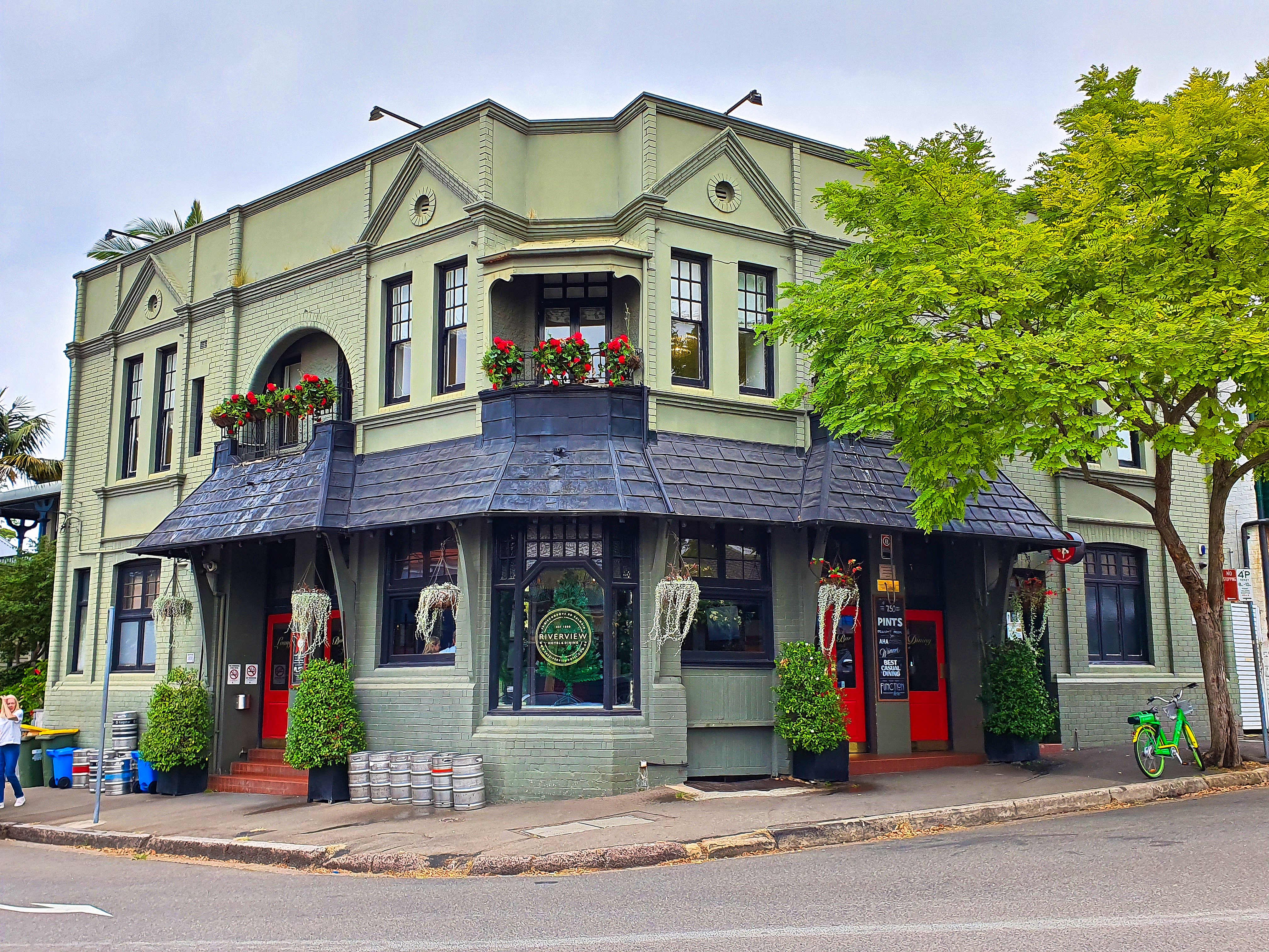 Best pub discount restaurants balmain