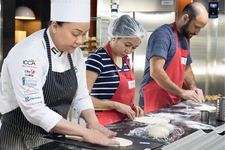 2024 Dubai Artisan Bread Making   Caption 