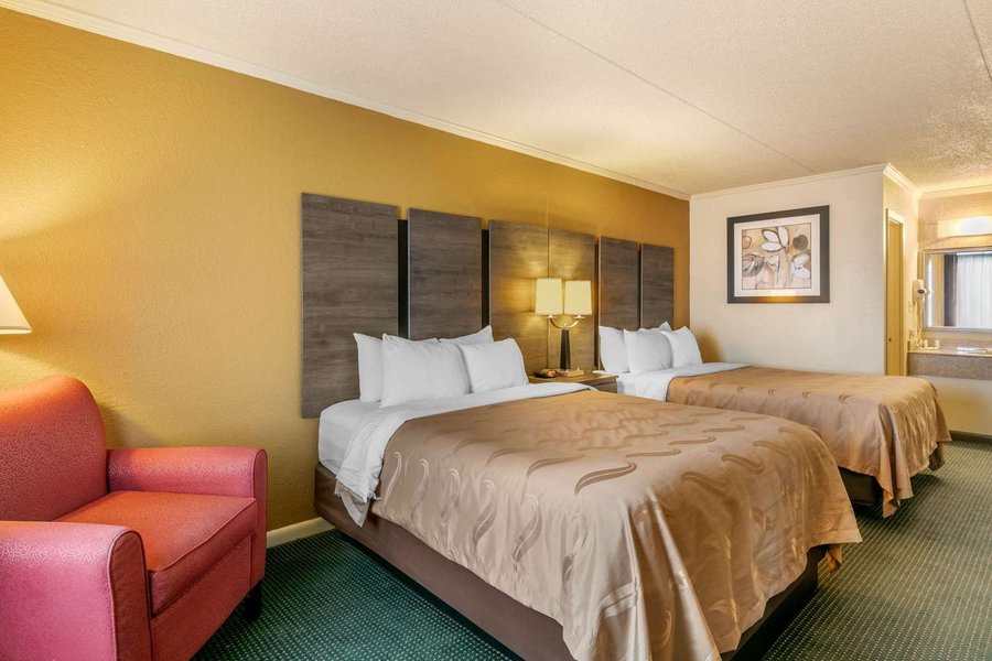 QUALITY INN $59 ($̶9̶7̶) - Prices & Motel Reviews - Manchester, TN