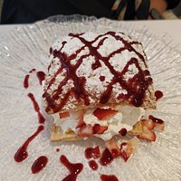 Mil hojas de nata y fresa
