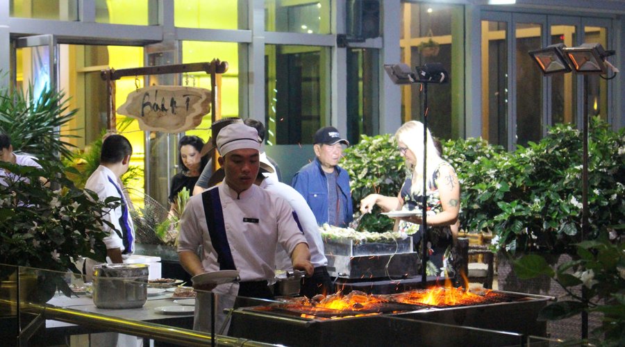 Friday BBQ Seafood Buffet