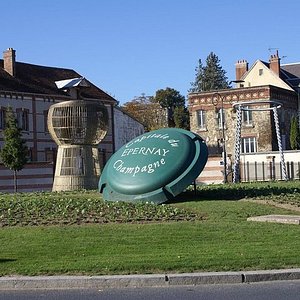 Domaine Veuve Clicquot – Winery Tour Review