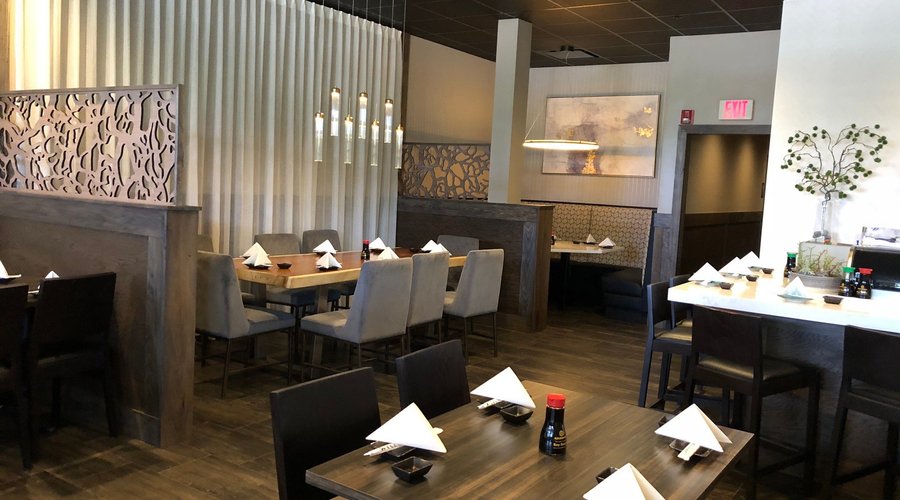 MAKS Asian Kitchen & Sushi