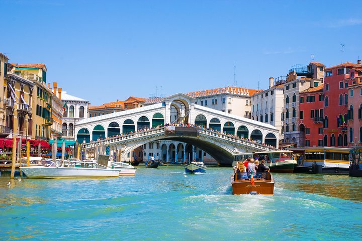 2024 Hidden Venice Tour With Secret Gardens And Grand Canal Boat Cruise   Caption 