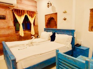 Dev Kothi - Boutique Heritage Stay in Jodhpur, image may contain: Hotel, Resort, Bed, Furniture