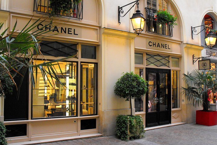 Introducir 74+ imagen chanel paris locations
