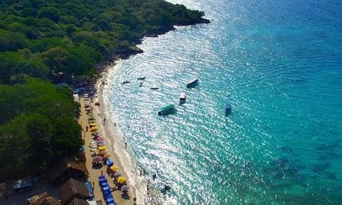 Playa Blanca Barú, un mágico lugar para visitar. Contactano: 300 2423051