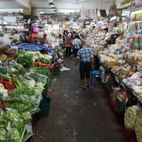 Warorot Market (Kad Luang) (Chiang Mai) - All You Need to Know BEFORE ...