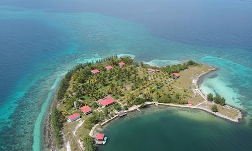 Beautiful turn-key island 9 miles off the coast of Placencia.