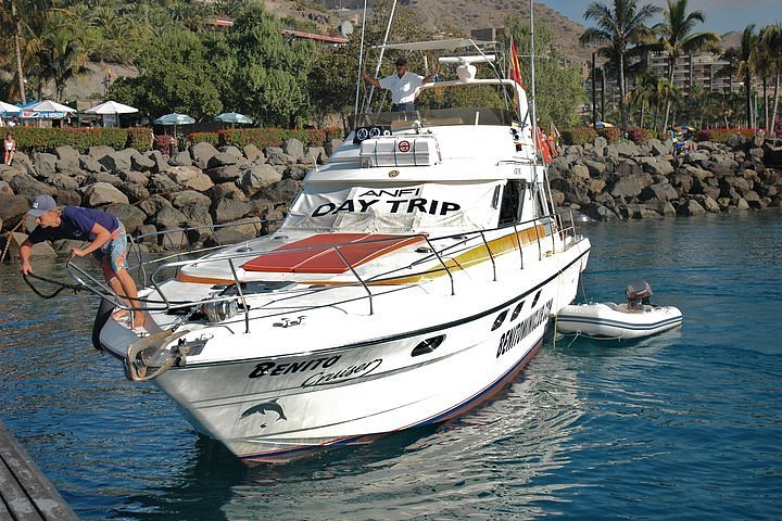 yacht charter gran canaria