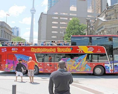 bus tour packages in toronto