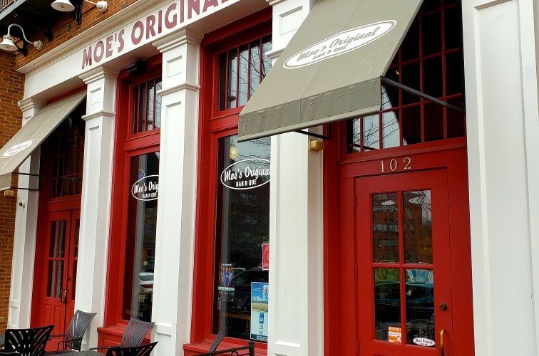 Moe's Original Bar B Que