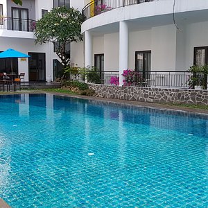 Pool at EMM Hotel Hoi An