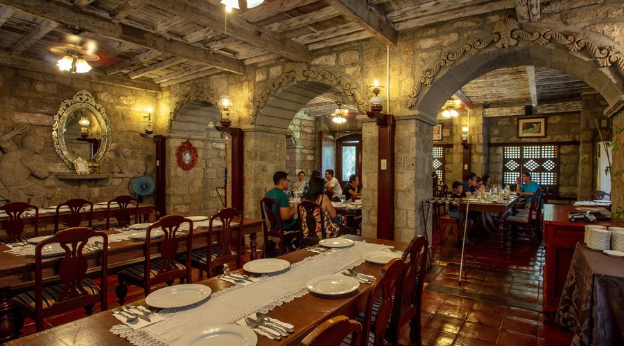 La Bella Teodora dining.