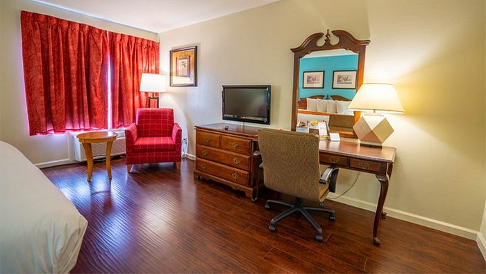 Howard Johnson by Wyndham Buena Park, Buena Park – Updated 2023 Prices