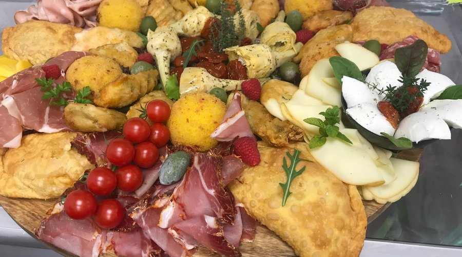Plateau dînatoire (symphonie des saveurs d’Italie)