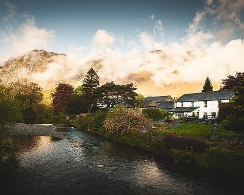 giles tours lake district