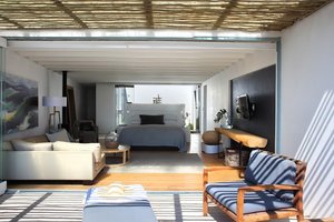 Room & Suite