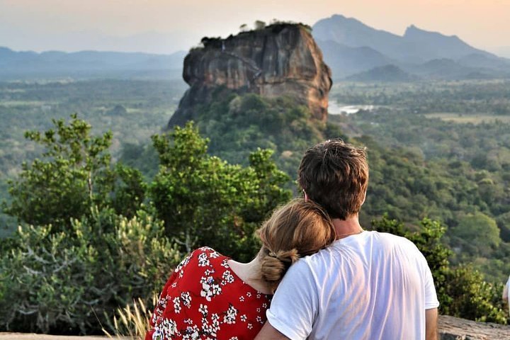 2024 (Colombo) Day Excursions to Pidurangala Rock from Colombo With Lunch