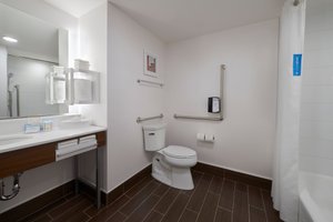 Room & Suite