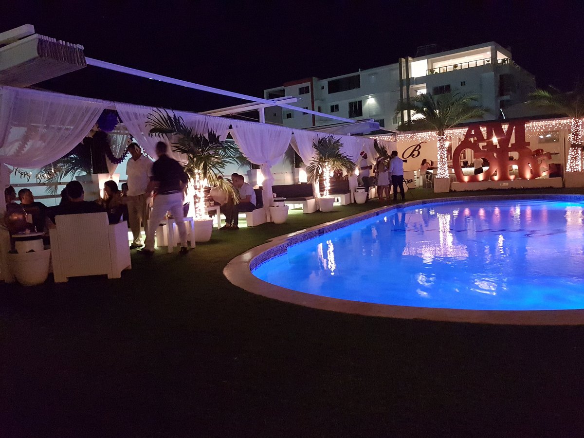 Enlace hormigón escena Fotos y opiniones de la piscina del Ramada Santo Domingo Princess Hotel -  Tripadvisor