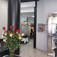 Es el primer salón en zona de barra
