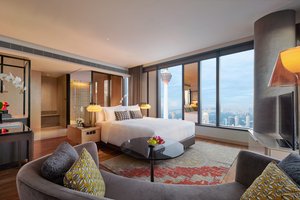 Room & Suite