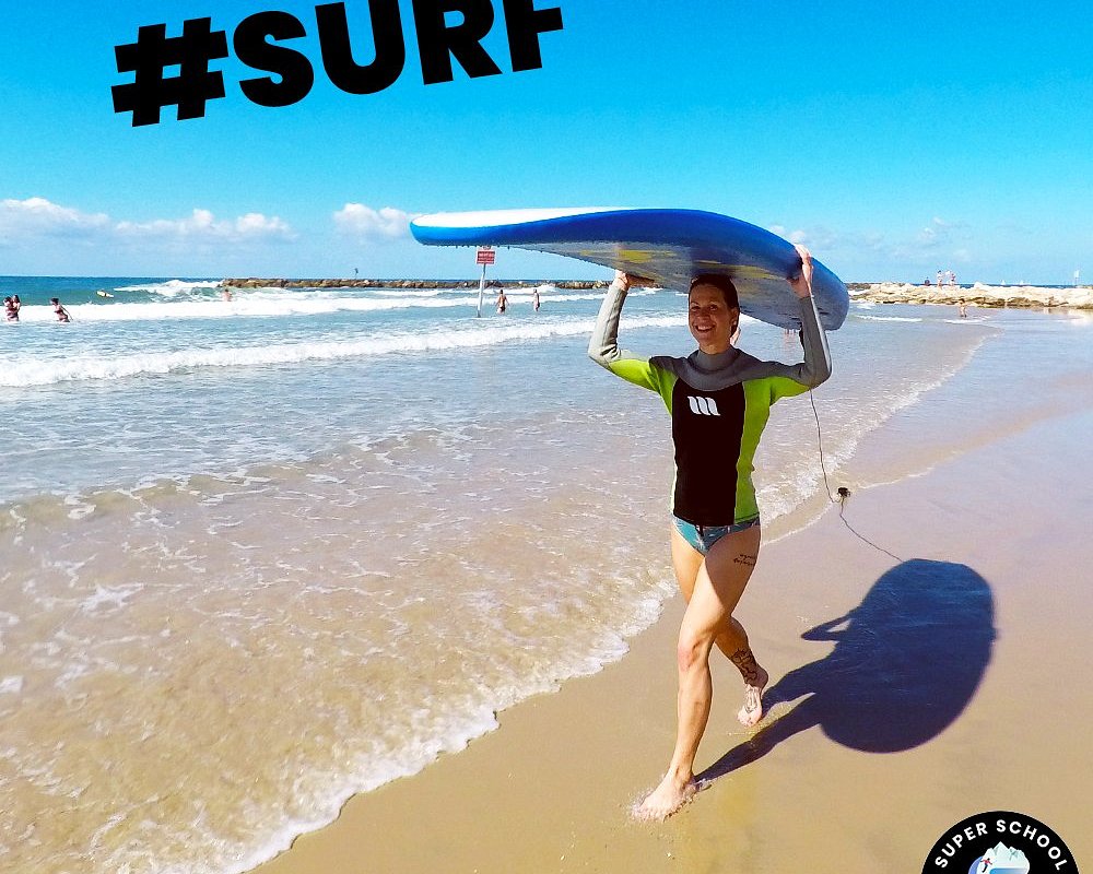 SUPER SURF CAMPS